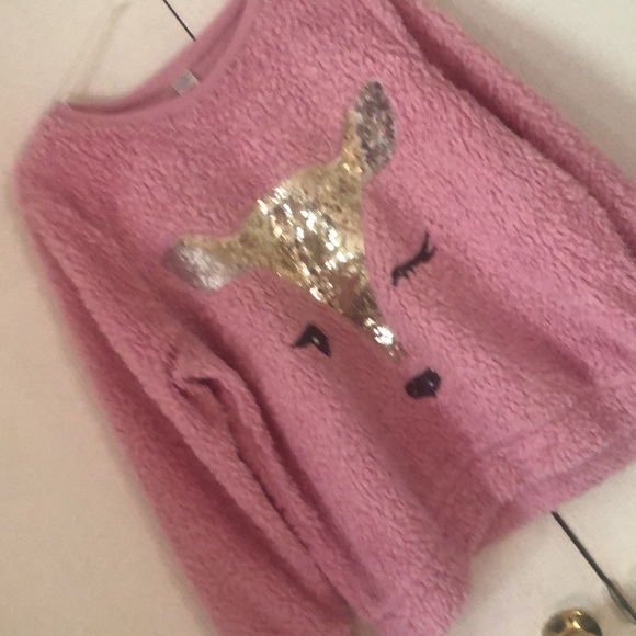 Woman’s pink Sherpa sweater - Picture 9 of 9